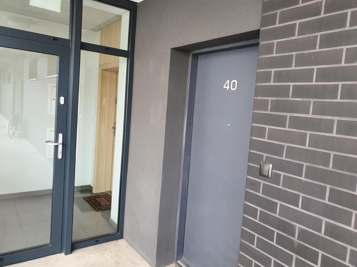 Apartament Skarbowa & Parking Leszno  Dış mekan fotoğraf