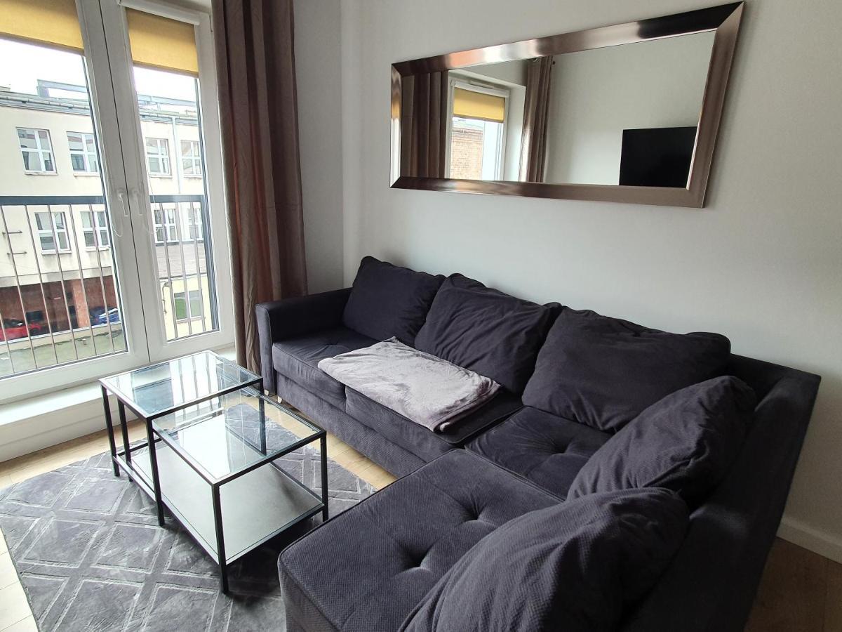 Apartament Skarbowa & Parking Leszno  Dış mekan fotoğraf